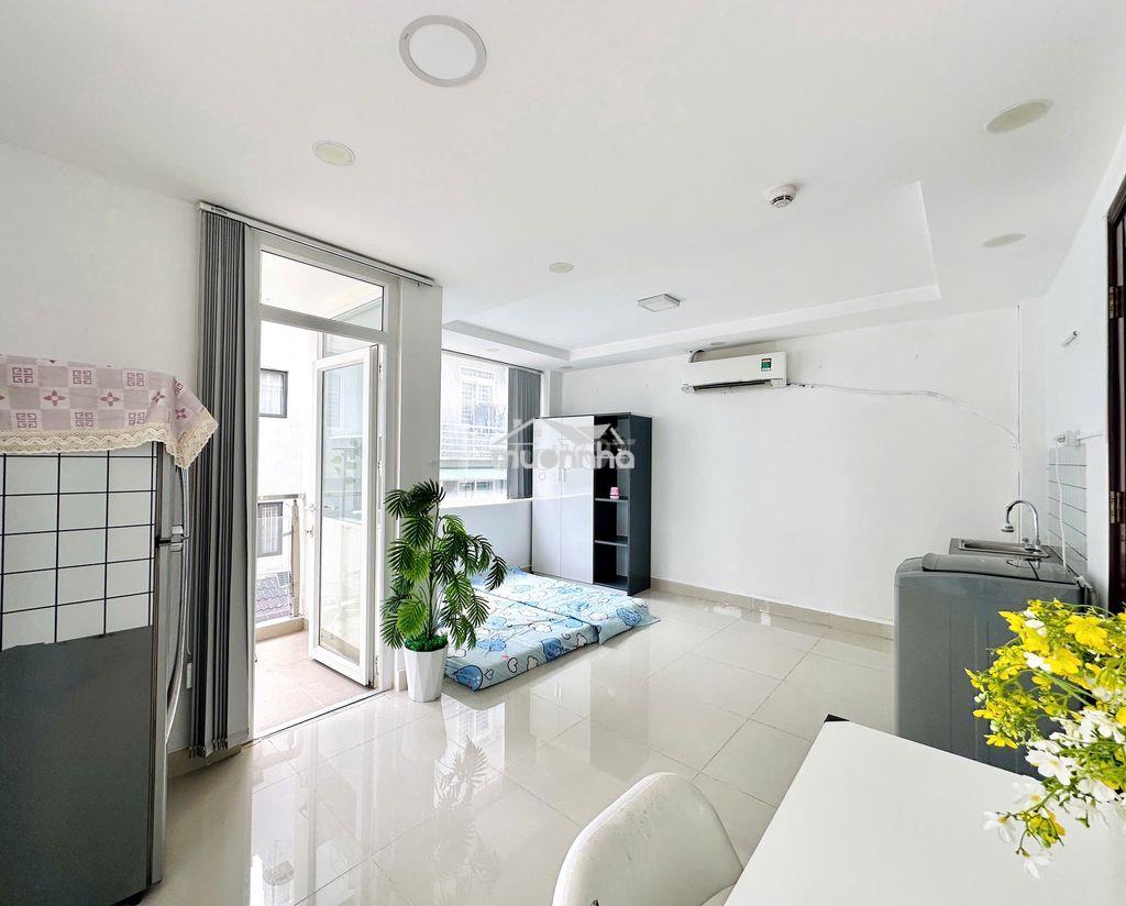 Studio ban công riêng, cửa sổ siêu thoáng - kdc nam long full nội thất - Ảnh 2