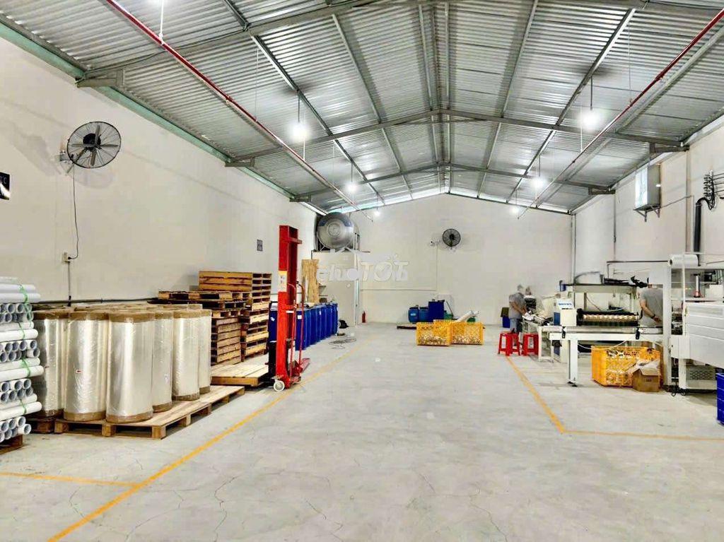 Kho 30 triệu 300m2_ đường cont sẵn pccc - Ảnh 2