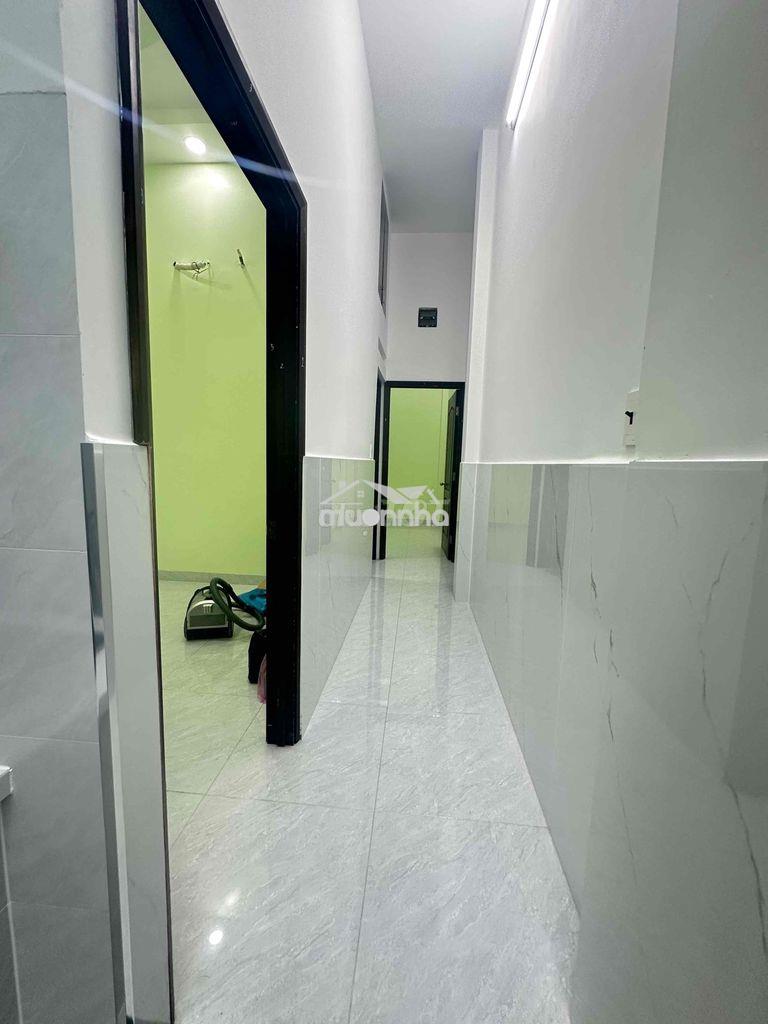 Nhà mới xây hẻm bàu cát p12 tân bình. dt: 3m7 x 18m trệt lững 13tr - Ảnh 4