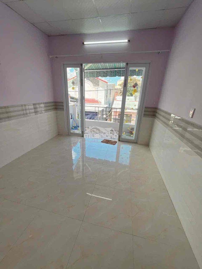 Cho thuê nhà nc hẻm 3 gác cách mặt tiền 3 căn - 8.5 triệu - Ảnh 3