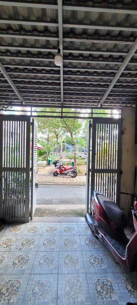 Khu nhà đồng bộ dân trí cao an ninh gần chợ trường học . funl nộithất - Ảnh 4