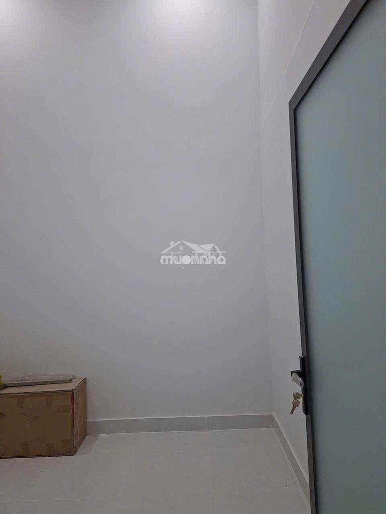Nhà rộng đẹp - Ảnh 3