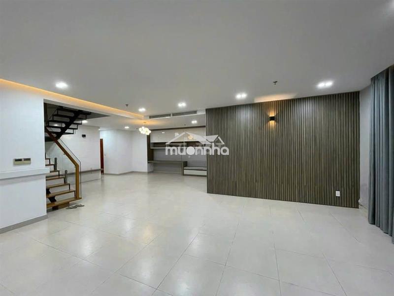 Cho thuê duplex c/c sky center, phổ quang - dt 195m, 3pn giá 21tr/th