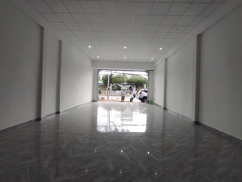 Kho- mặt bằng mặt tiền nguyễn lương bằng - Ảnh 2