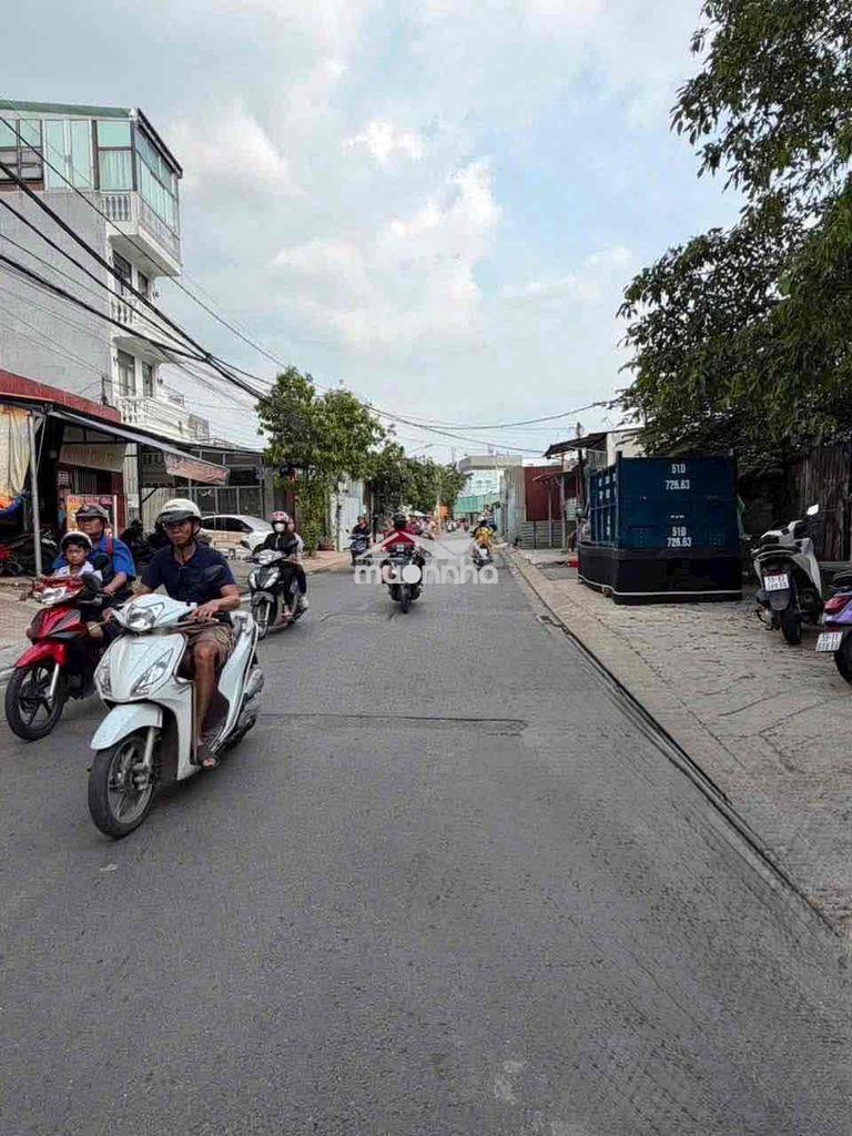 Bán nhà mặt tiền đường số 10 ( chợ đầu mối - Ảnh 3