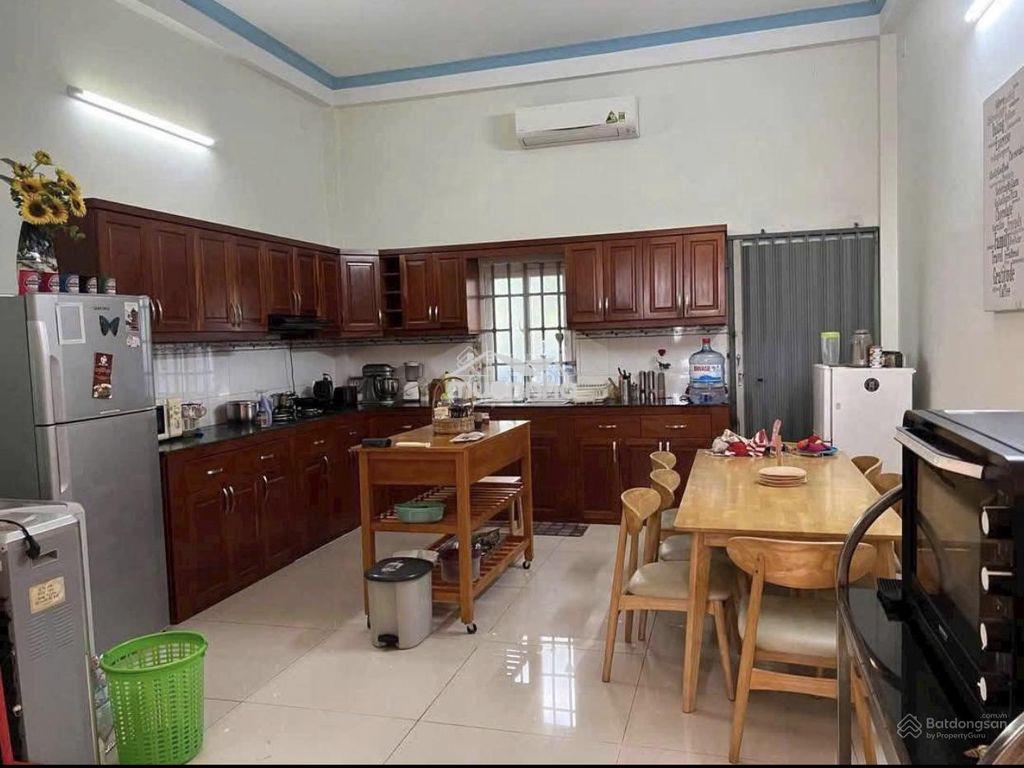 Cho thuê nhà 1 trệt 2 lầu gần vòng xoay ht3: nhà rộng rãi thoáng mát - Ảnh 3
