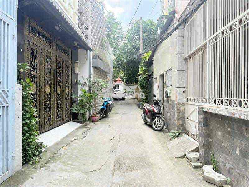 Nhà bùi đình tuý – 50m² – nở hậu – hẻm xe hơi 1 trục – chỉ 5.xxđ