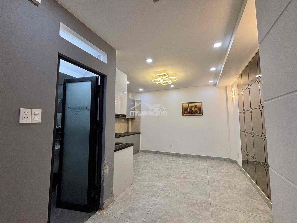 🔥 Cho thuê căn trệt rộng trần cao - bếp riêng siêu đẹp âu dương lân - Ảnh 3