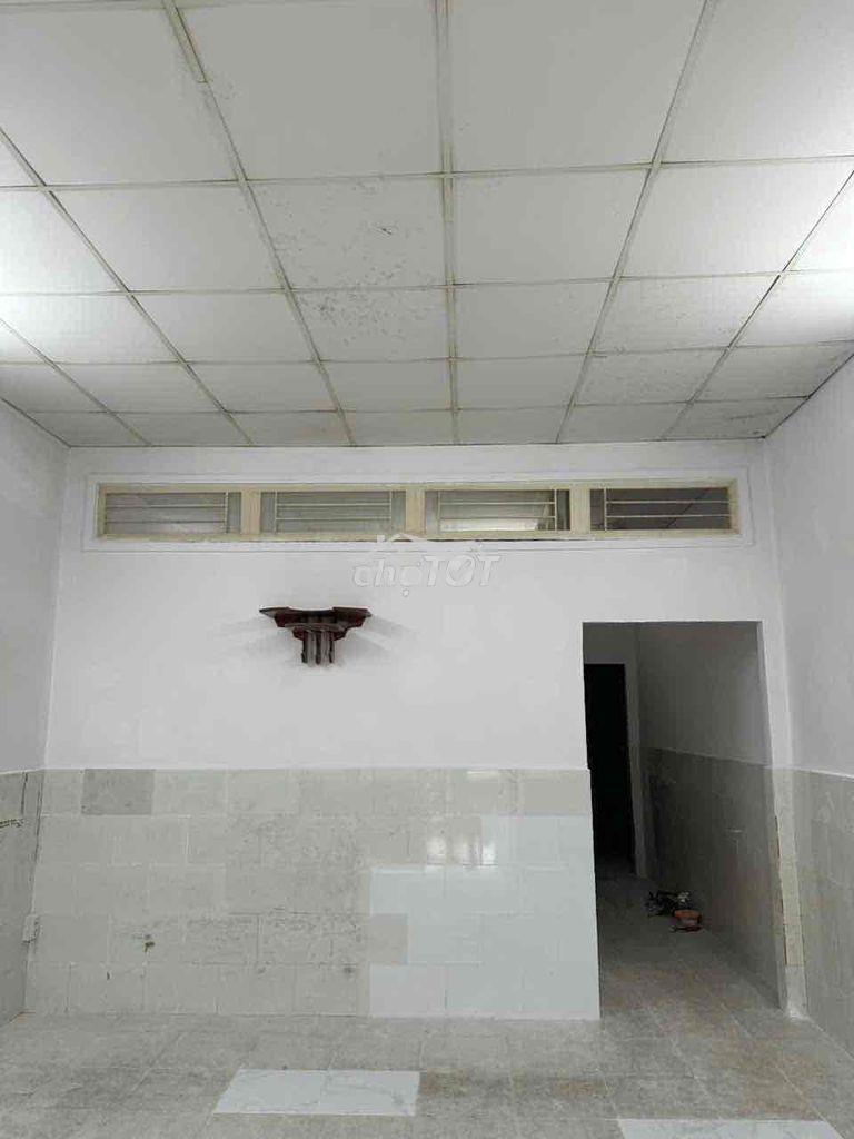 Cho thuê nhà nguyên căn cấp 4.(dt:4,4x14m) lê văn sỹ q3 - Ảnh 2