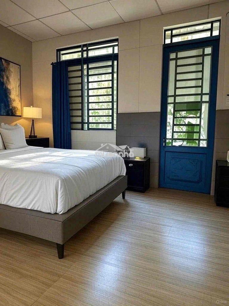 Nhà nguyên căn 2pn gần chợ bà chiểu giá 11tr5 - 2