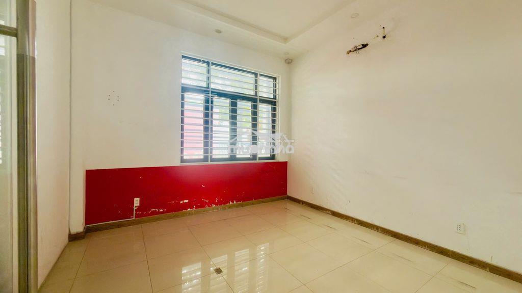 Chính chủ bán nhà 298m2 mặt tiền trương định 1 trệt 5 lầu - Ảnh 2