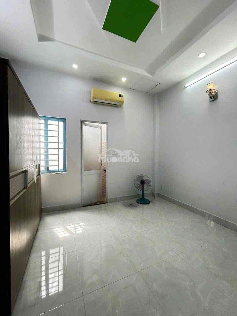 Cho thuê nhà ngay chợ minh phát dt 100m2 1trệt 1lầu 2pn 2wc nôin thất - Ảnh 2