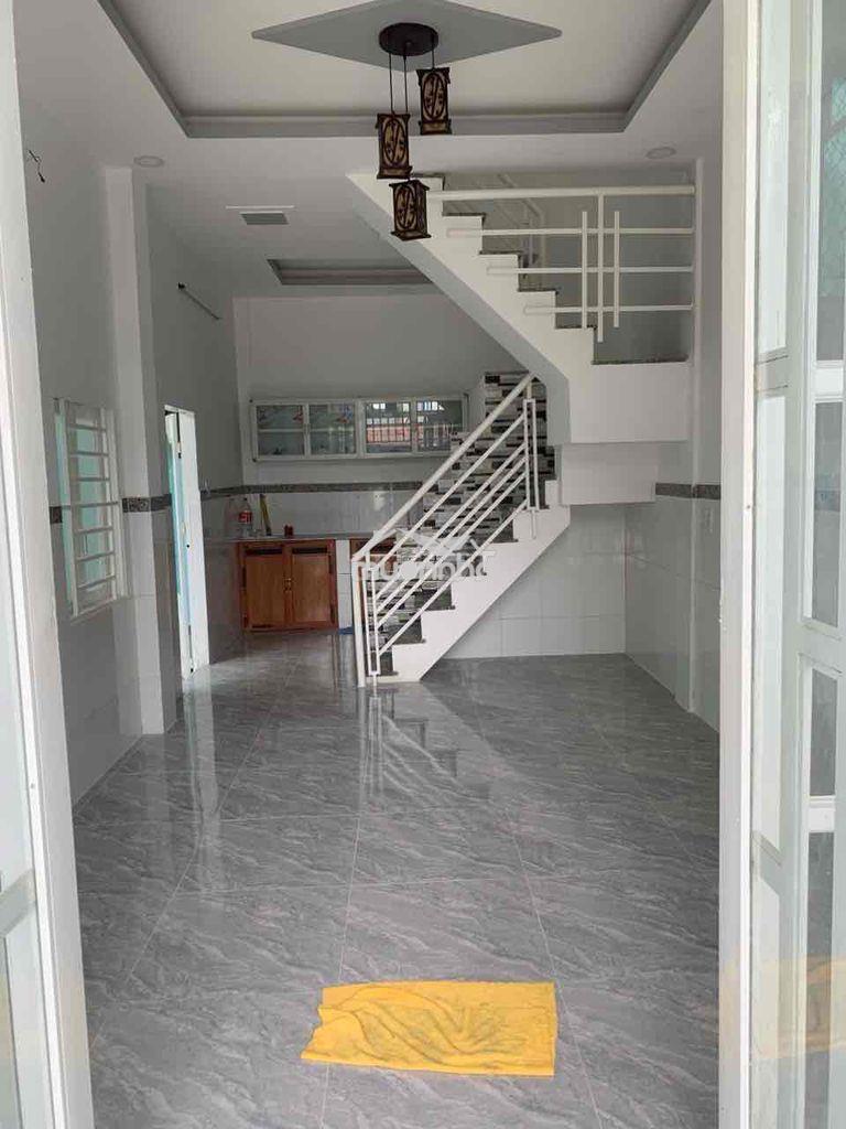 Nhà 2 lầu 4pn tx52 hẻm xe tải giá 6 triệu
