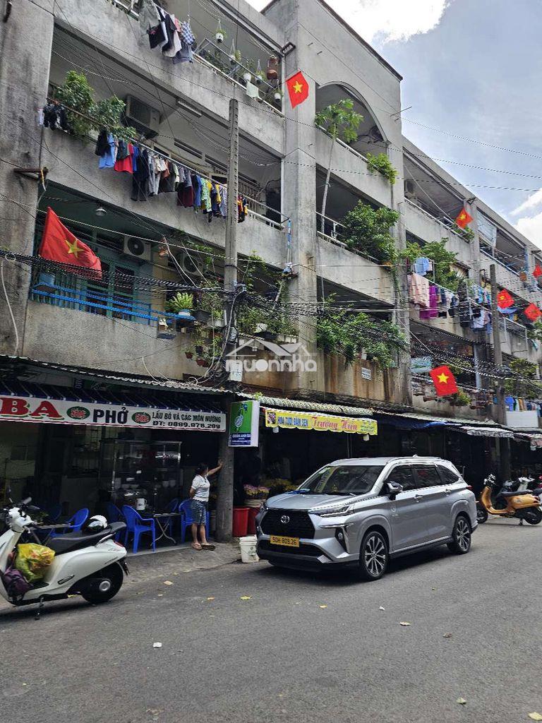 Căn hộ 41m2-lô góc-lầu 3thang bộ -cc lạc long quân p5q11 - 4