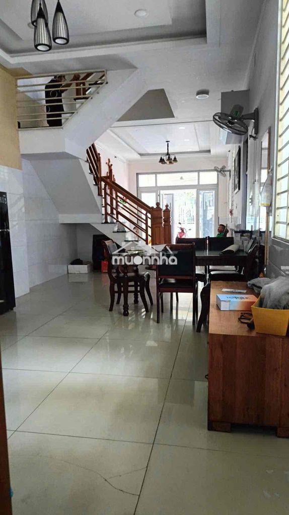 Cho thuê nhà 1 trệt 2 lầu. p tam hiệp - 3