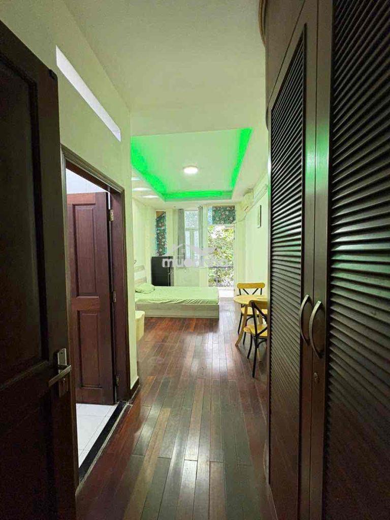 🆘 [Quận 10] - chdv full nội thất ban công khu bắc hải - mặt tiền đường