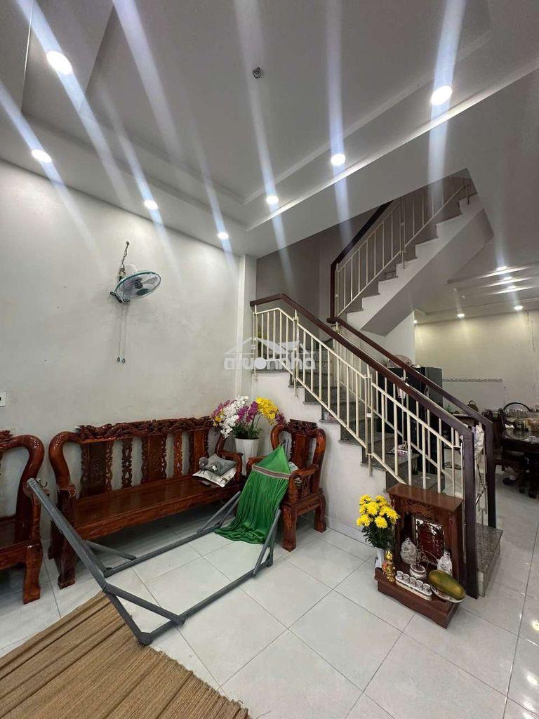 Nhà 3 tầng 50.4m2 đường trường lưu long trường hxh 4.8 tỷ