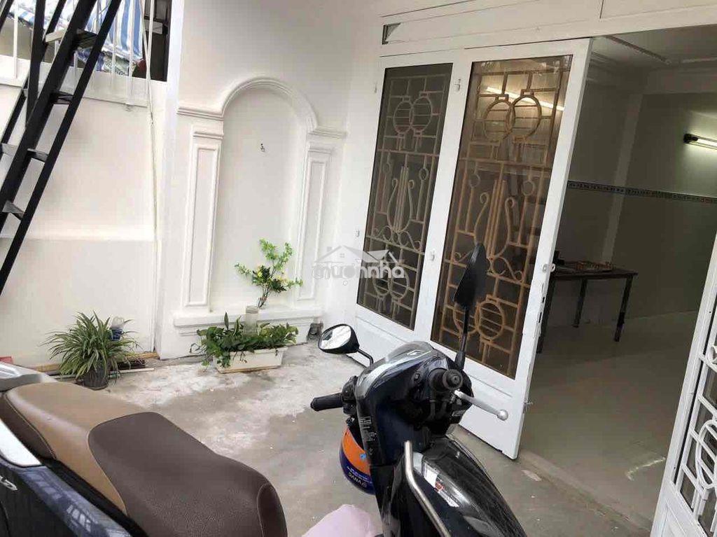Phòng trọ đi riêng, 5 triệu/tháng 45/3 trần văn sắc, thảo điền q2 - 3