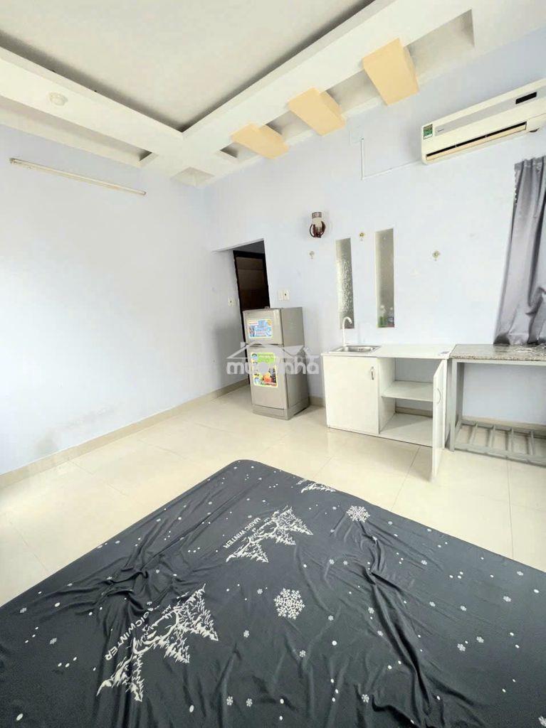 Studio cửa sổ lớn full nt giáp cầu nguyễn văn cừ - 3