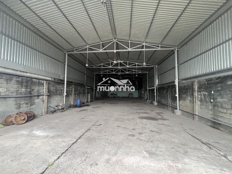 Cho thuê xưởng 700m quốc lộ 1k dĩ an có văn phòng