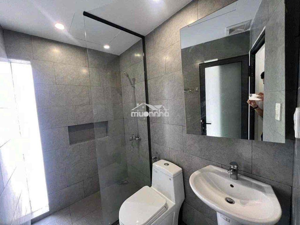 Cho thuê căn hộ full nội thất ban công ngay lã xuân oai - Ảnh 4