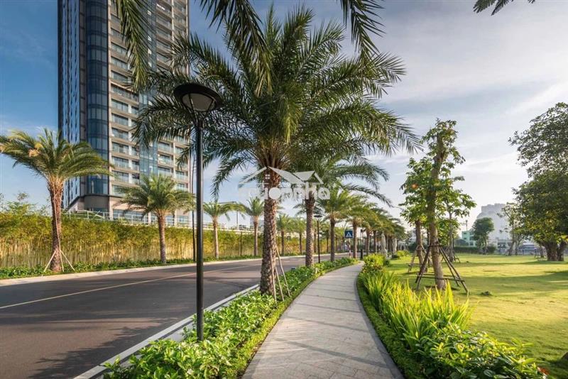 Căn hộ hot cần bán cc vinhomes golden river ba son, 13,5 tỷ, shld !!!