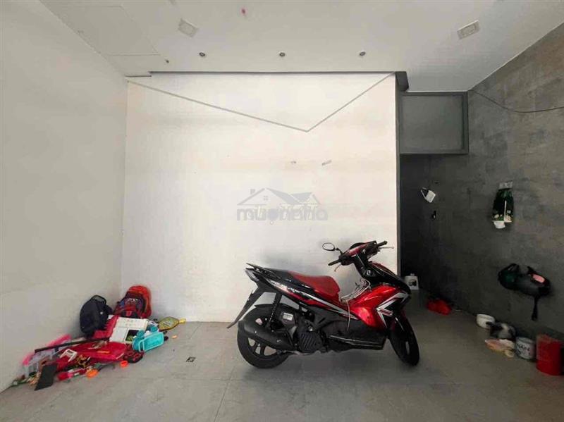 Cho thuê nhà cấp 4 có 2 pn đường 7m5 hoài thanh, gần dương khuê, nhs