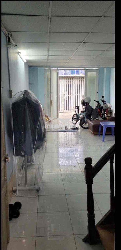 Cho thuê nhà 1 trệt 1 lầu - rộng rãi, đường tô hiến thành q10 - Ảnh 2