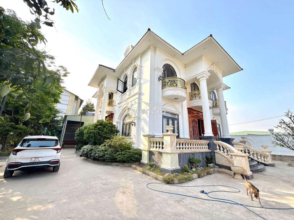 Biệt phủ sân vườn-full nội thất-kế vinhome hóc môn-ngay cầu lớn-26.8tỷ - Ảnh 3