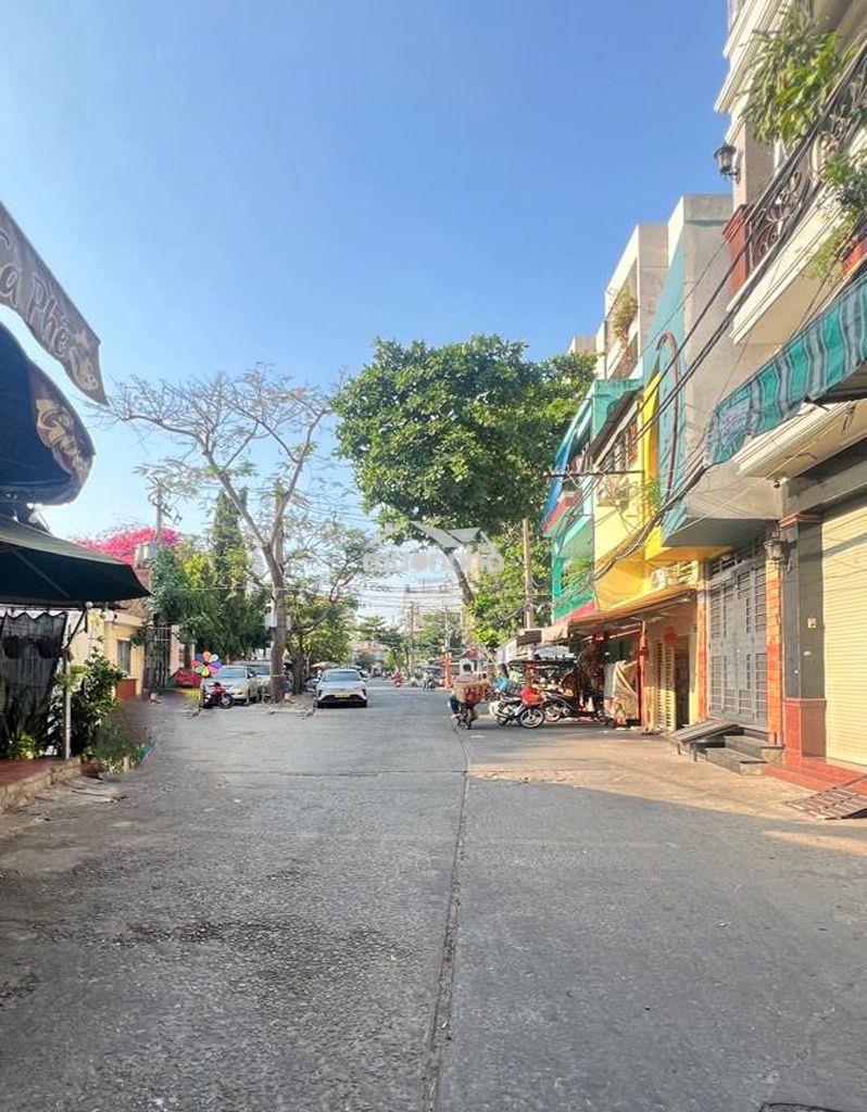 Nhà sát lãnh binh thăng ngay trung tâm y tế q11 hẻm xe tải khu phân lô - 2