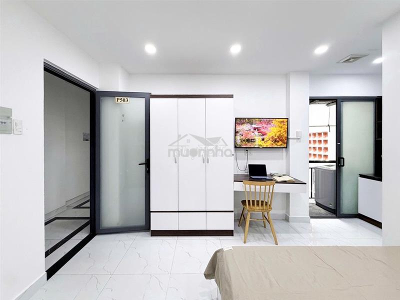 Studio ban công, máy giặt riêng ngay đh hồng bàng, hutech bình thạnh
