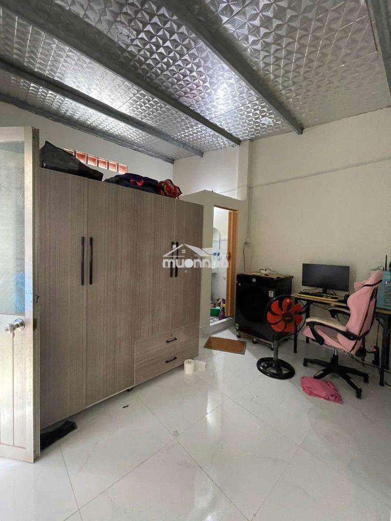 Nhà ở và 6 phòng trọ cho sinh viên thuê - Ảnh 3