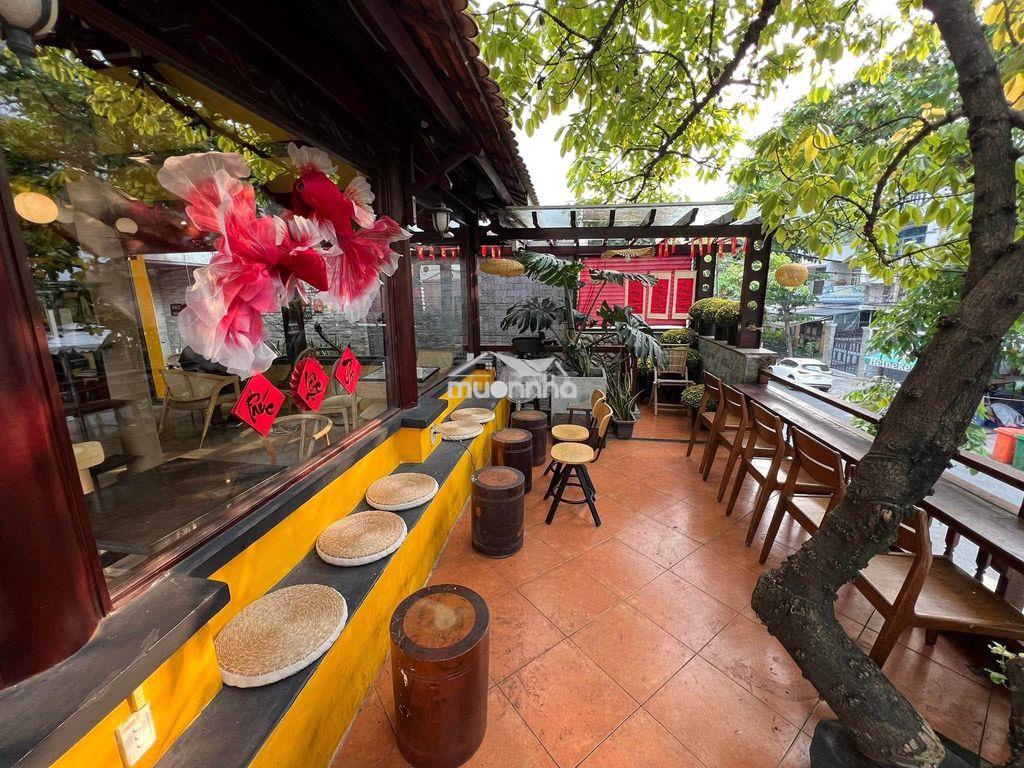 Cho thuê 2 mặt tiền hoa lan phú nhuận,trệt lầu sân thượng,dtsd 400m2 - 2
