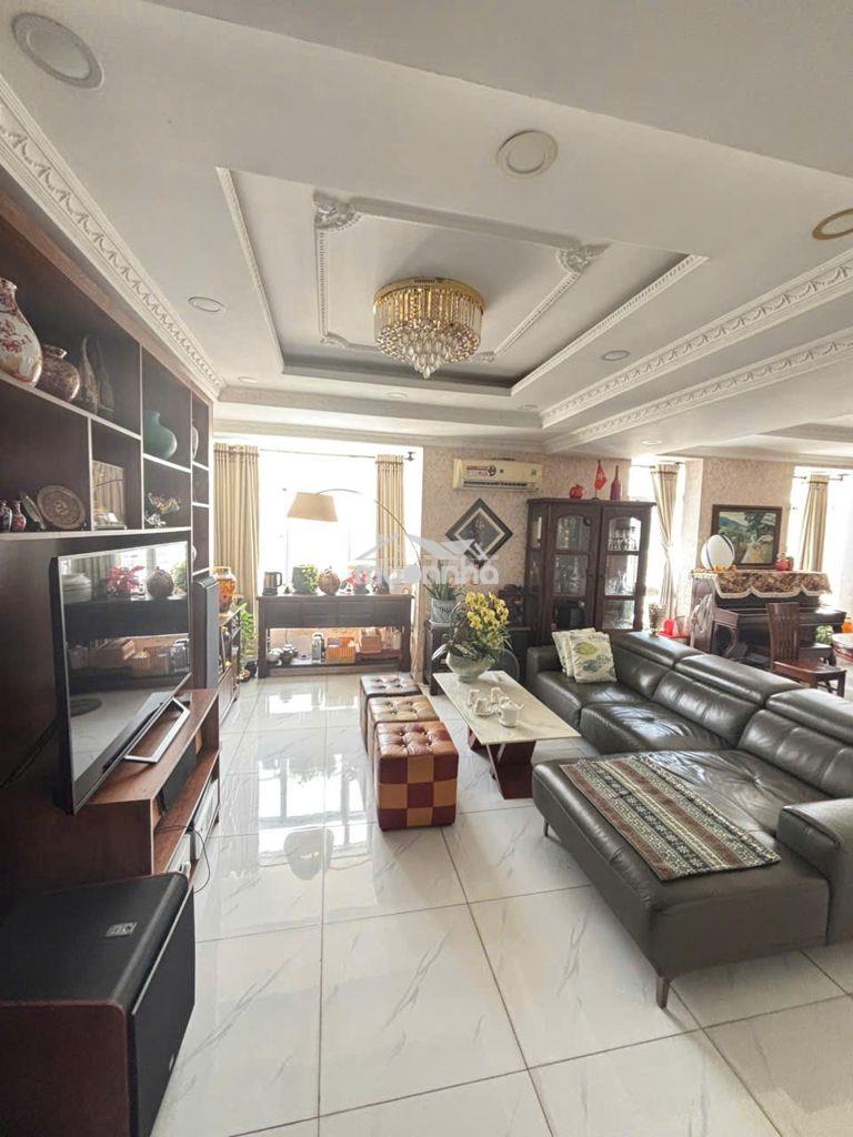 Bớt 2 tỷ cho căn penhouse sky garden3 phú mỹ hưng - Ảnh 2