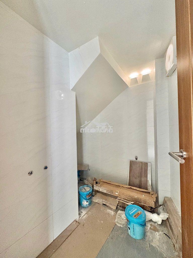 Cho thuê nhà 3pn 4wc siêu mới ngay tăng nhơn phú  - Ảnh 3