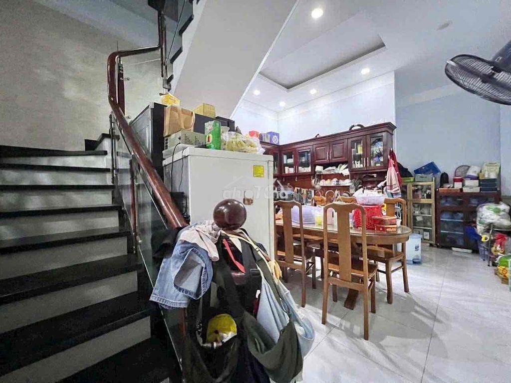 Cho thuê nhà khu bên sông gigamall, 4 p.ngủ, hẻm xe hơi - Ảnh 2
