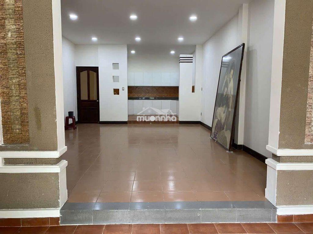 Bán biệt thự hẻm ô tô lạc long quân - Ảnh 2