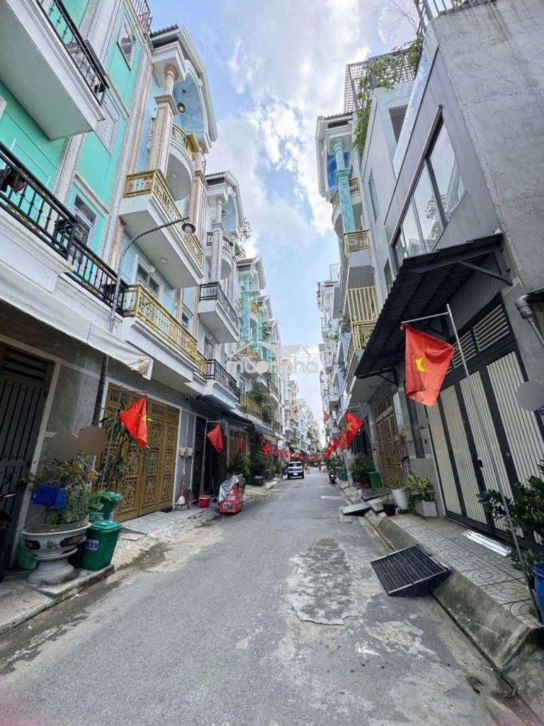 Nhà đẹp bhhb, bình tân. 5x12, 4 tầng. 5pn, 6wc. giá: 12 triệu.