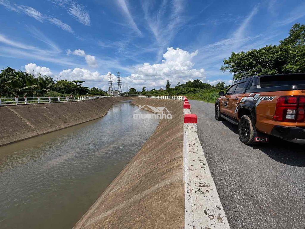 Bán 1000m2,giáp sông suốicách mekong resort 1km-cách cầu đn2 chỉ 2.5km - Ảnh 3