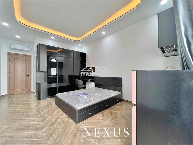 Căn hộ mới ngay ngã tư 4 xã - thang máy - bancon 6tr -  full nt