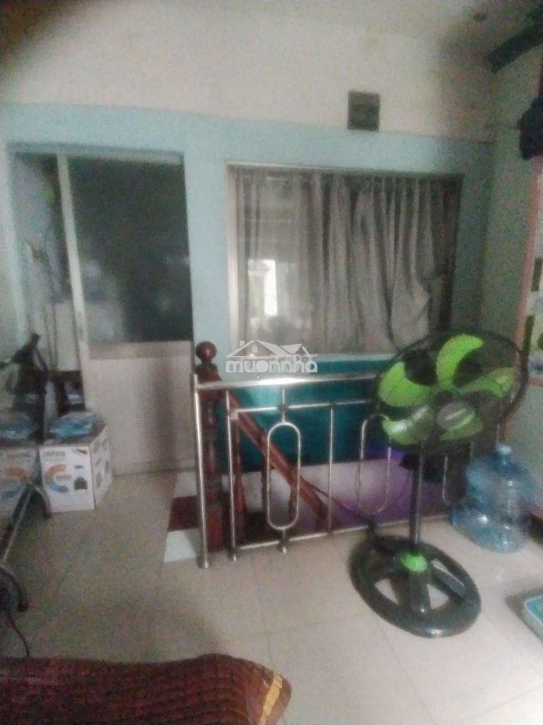 Cho thuê nhà gồm 1 trệt một lầu.bep ăn phòng máy lạnh - Ảnh 3