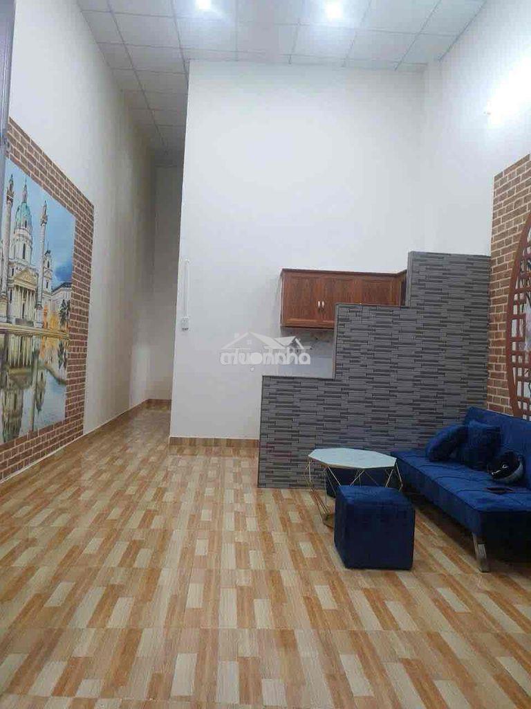 Cho thuê nhà mới sạch sẽ có sẵn máy lạnh nước sạch 2p quách điêu