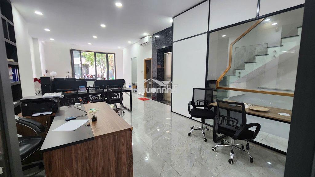 Cho thuê trệt đường 39 phố đi bộ vạn phúc 7x20m 17.5tr - 3