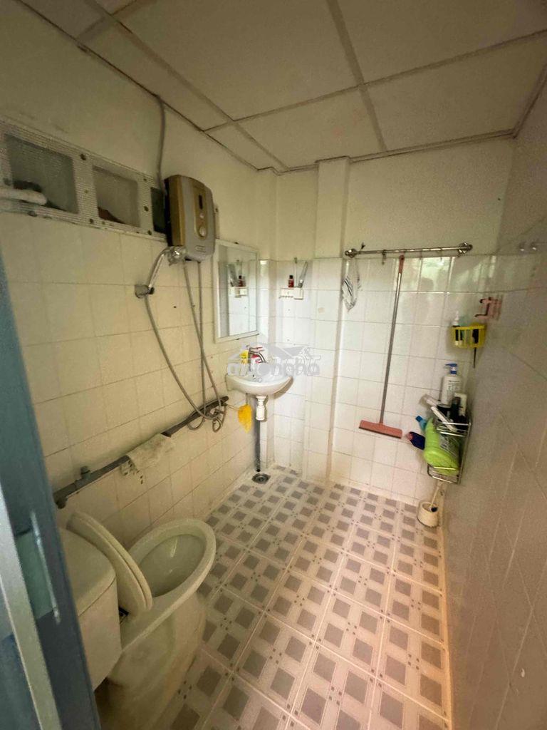Cho thuê nhà 76// lê văn phan[4.2m x 11] 1pn - 2wc - Ảnh 2
