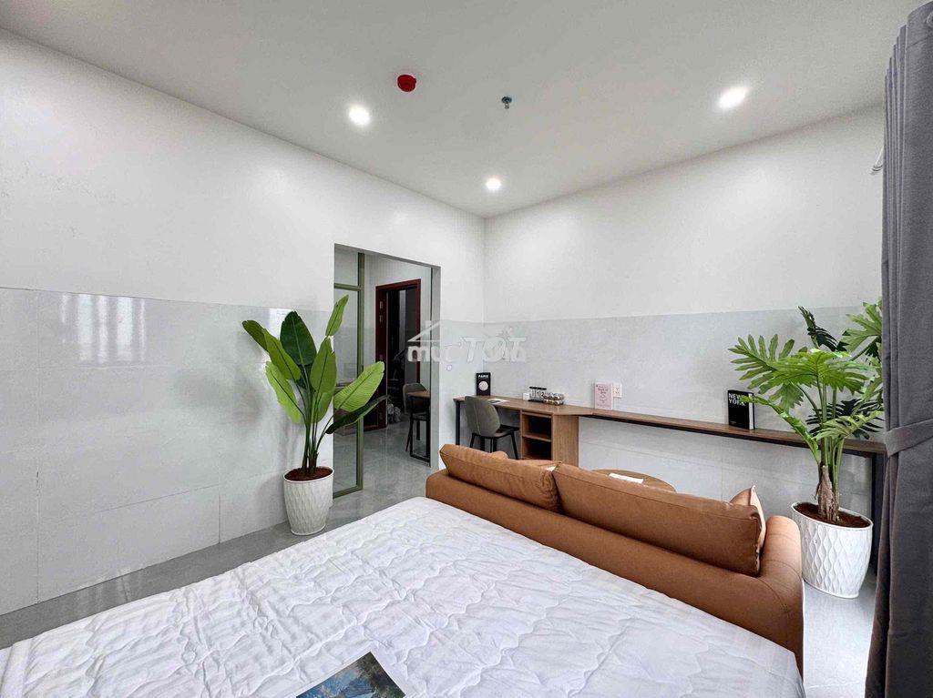 Studio dạng cao cấp nằm ngay vườn lài có ban công thoáng mát - Ảnh 3