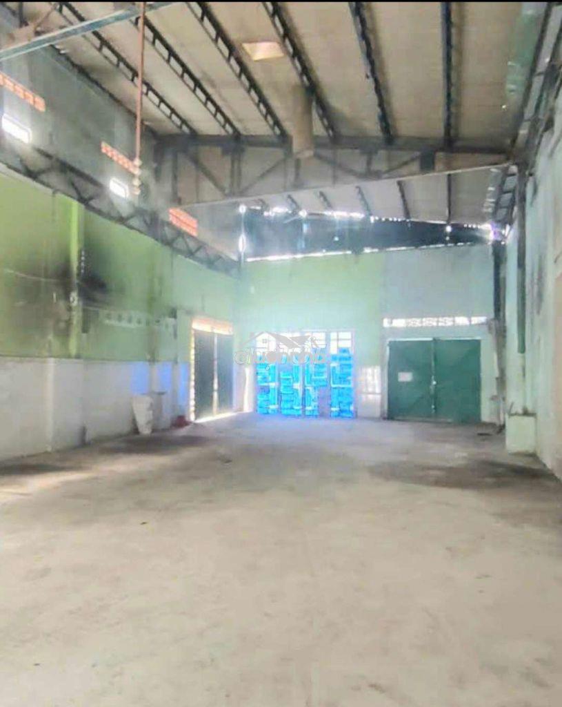 Cho thuê kho/xưởng đường xe container ngay ngã tư bốn xã - Ảnh 2