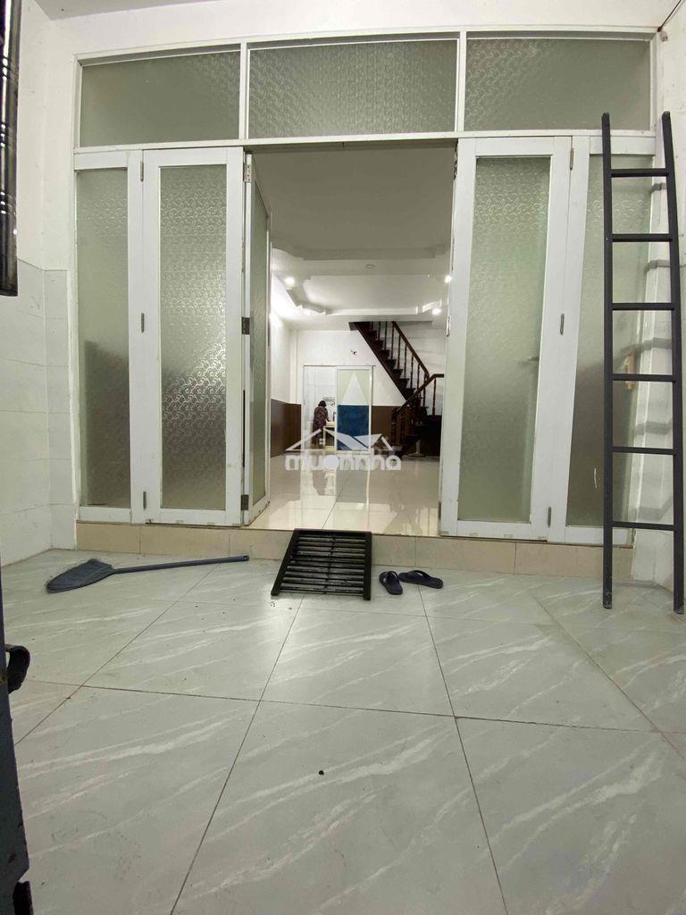 Cho thuê nhà lạc long quân cx phú bình q11 4 x 12-2 tầng-2pngủ 2wc 10t - Ảnh 3
