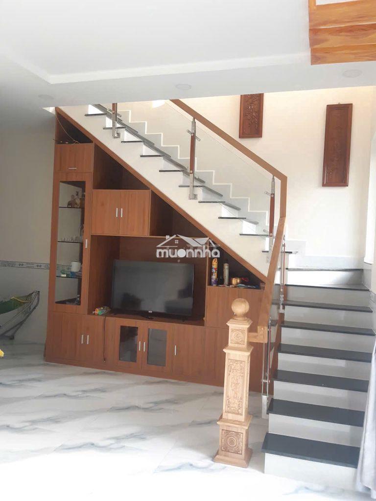 Chủ cần bán nhà mới 6,5 tỷ giảm dt:6x15 giá 6,2 tỷ lầu ,sh,hbc,tđ