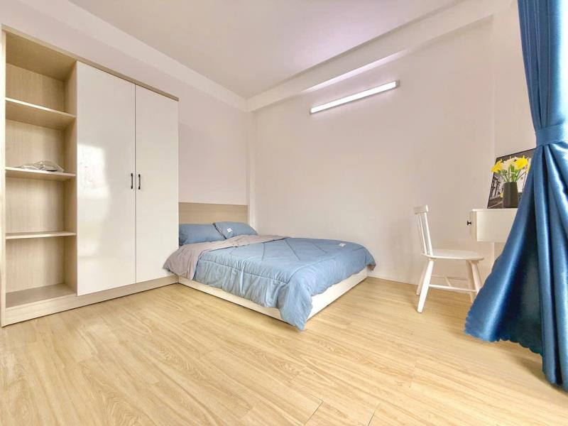 Phòng ban công ở 3-4 người, giặt riêng - cạnh ngoại thương, hutech - gần quận 1 - hàng xanh - Ảnh 2