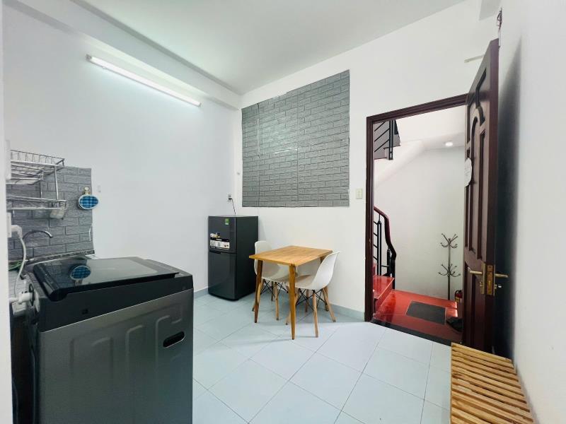 Cho thuê 1pn 1pk ban công rộng 40m2 , có máy giặt riêng , ngay phạm viết chánh, nguyễn văn lạc, huỳnh mẫn đạt, nguyễn ngọc phương - Ảnh 3